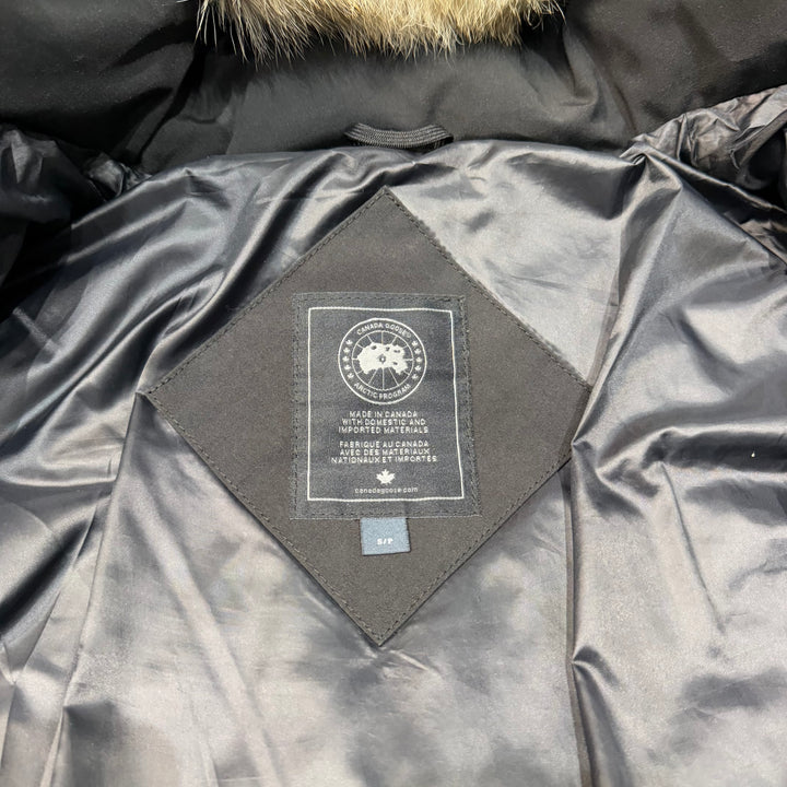 Wyndham Parka Black ( S )