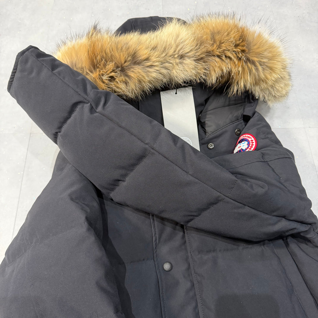 Wyndham Parka Navy ( L )