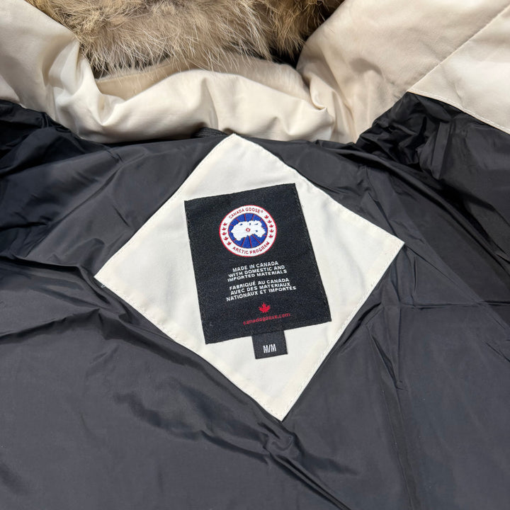Wyndham Parka White ( M )