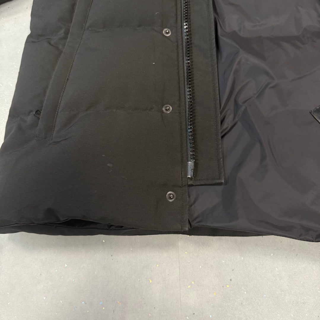 Wyndham Parka Black ( M )