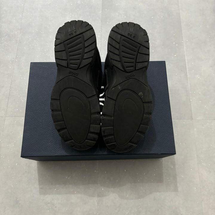 Dior B30 Triple Black - 9/10