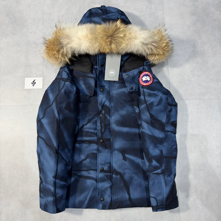 Wyndham Parka Blue Abstract ( XS )