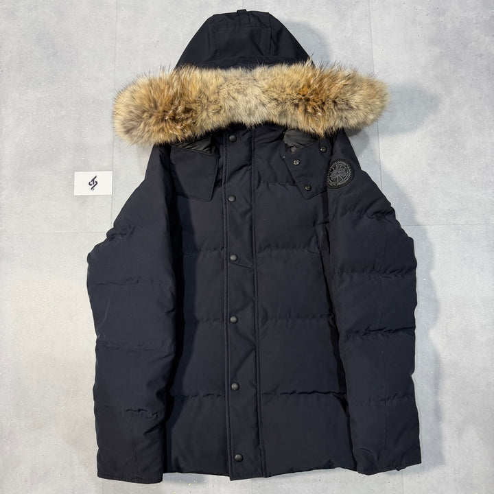 Wyndham Parka Navy ( L )