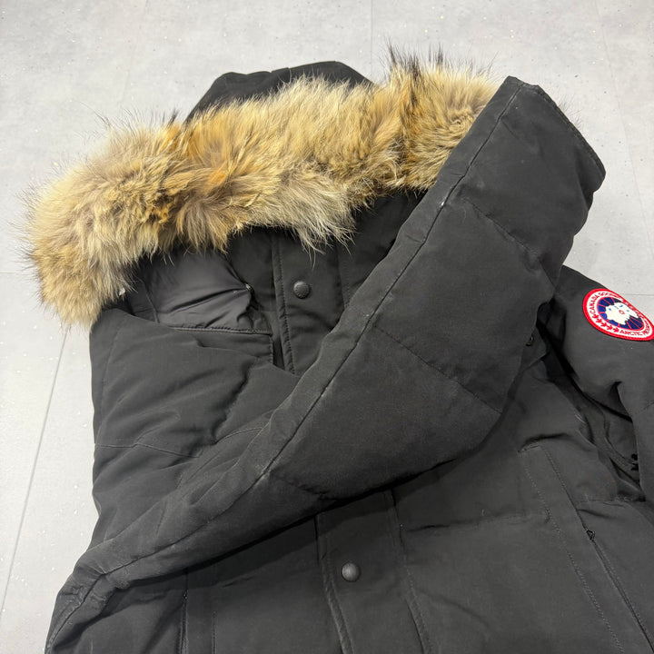 Wyndham Parka Black ( M )