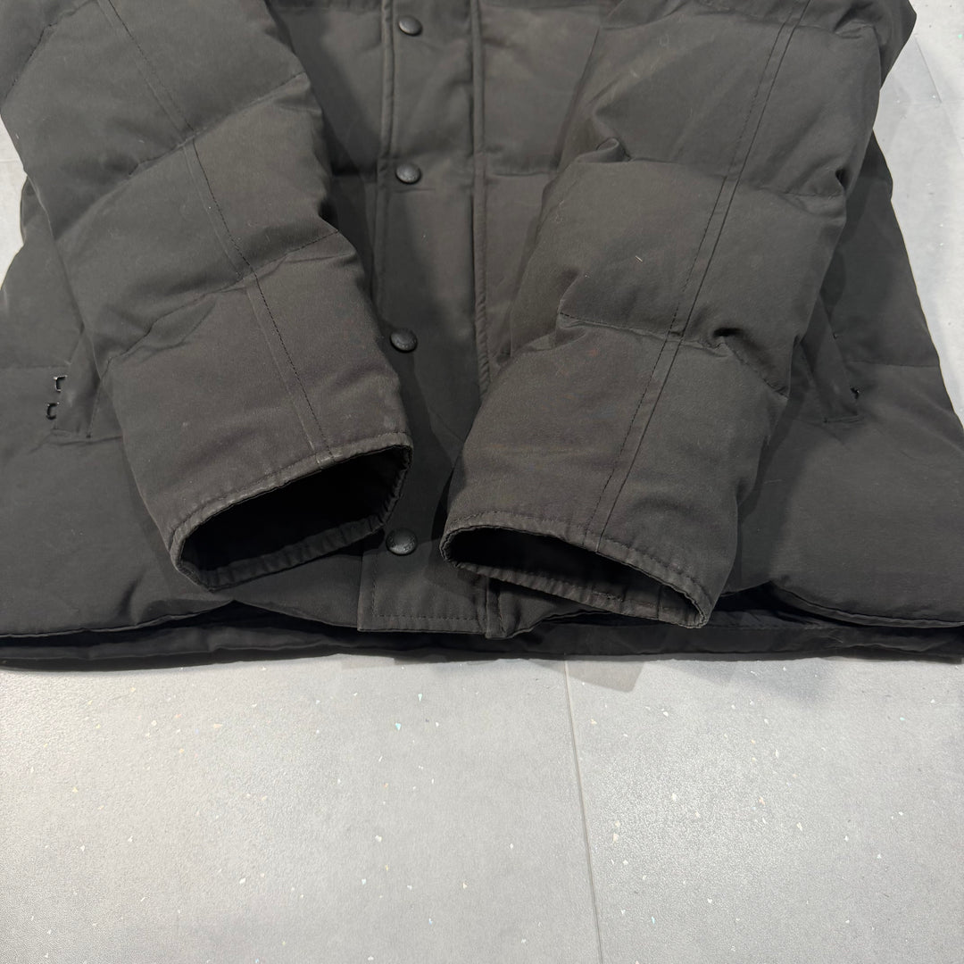 Wyndham Parka Black ( L )