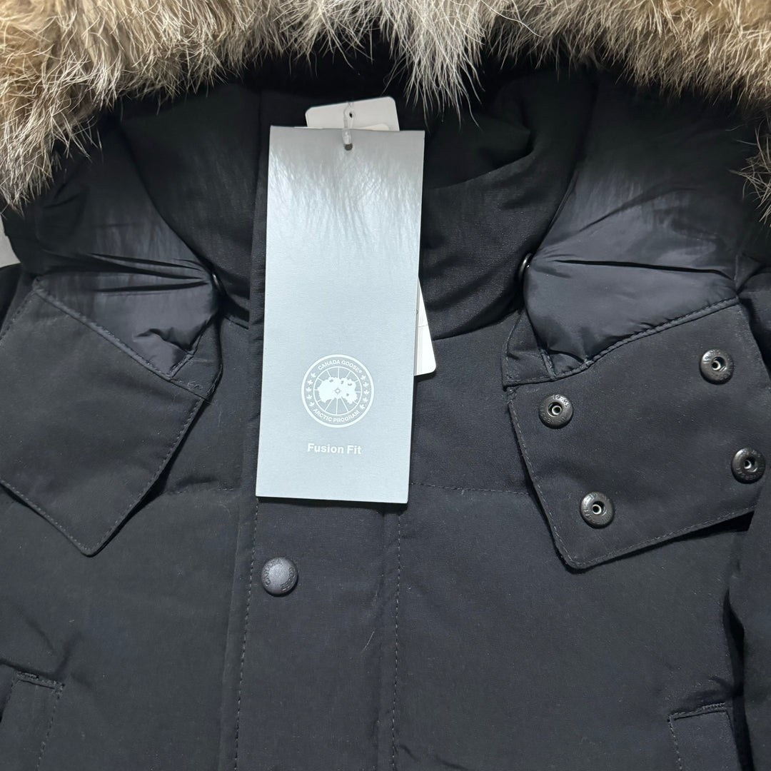 Wyndham Parka Black - BNWTS