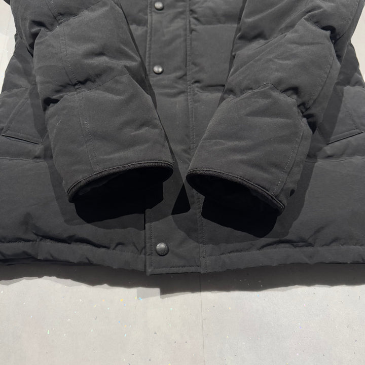 Carson Parka Black - 8.5/10 ( M )