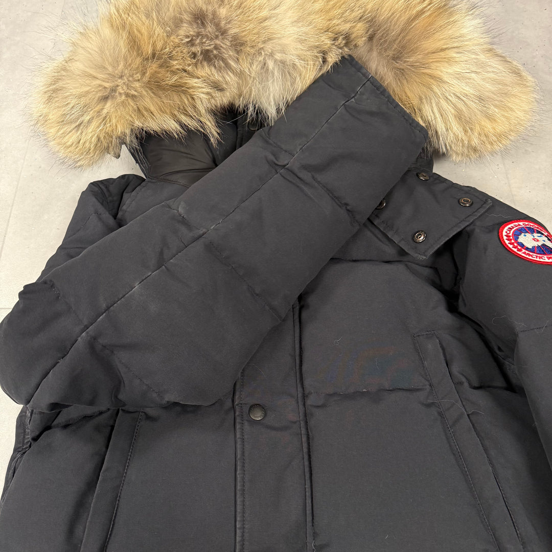 Wyndham Parka Navy ( M )