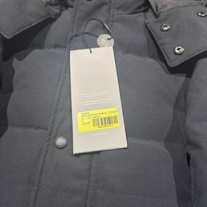 Wyndham Parka Navy - 9.5/10 ( S )