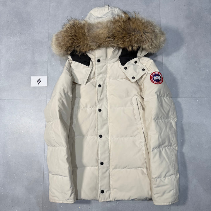 Wyndham Parka White ( M )