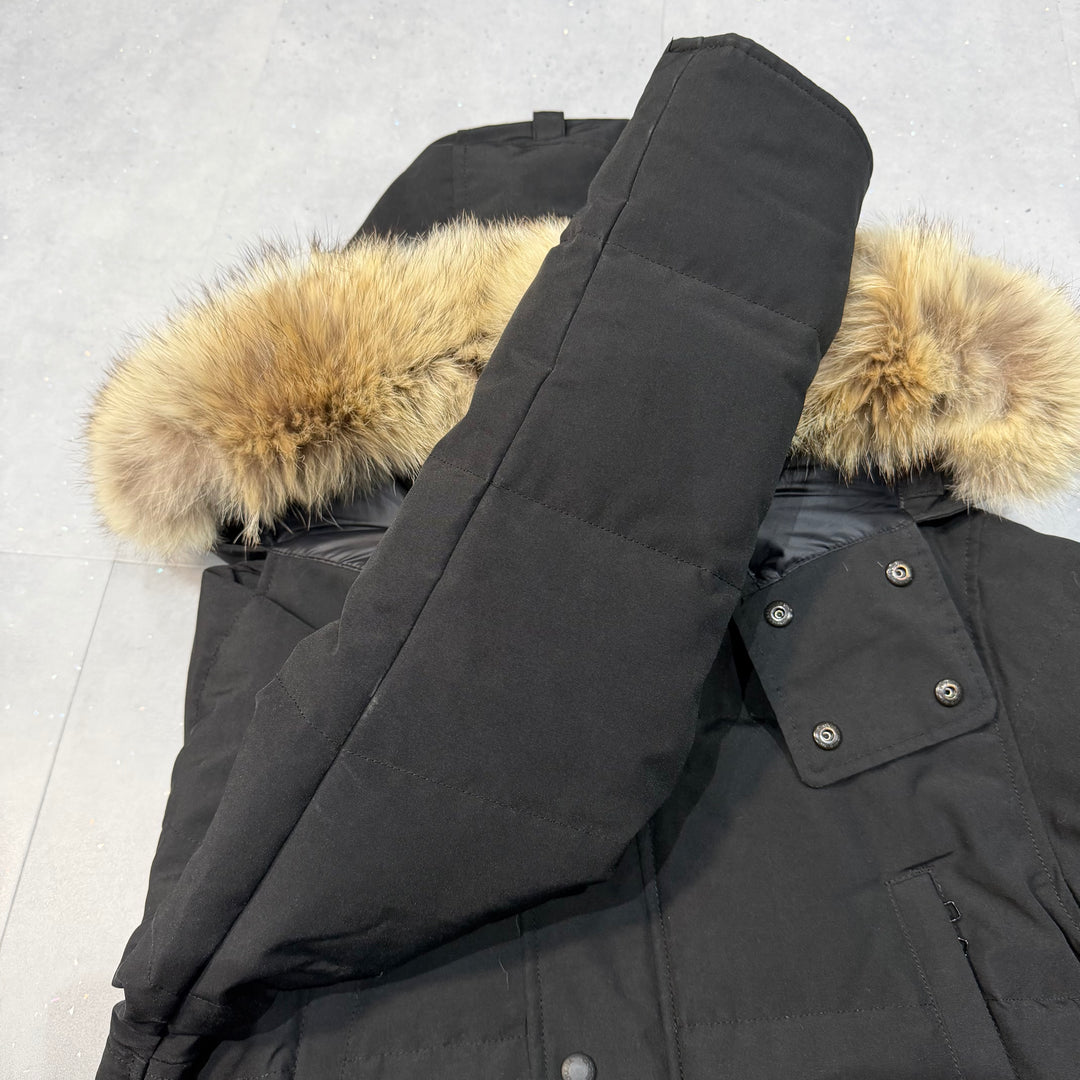 Wyndham Parka Black ( S )