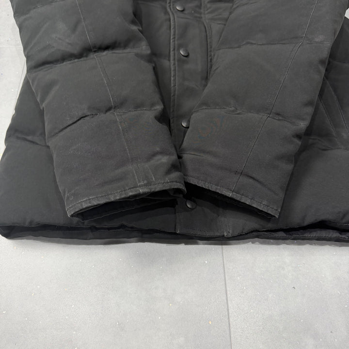 Wyndham Parka Black ( M )