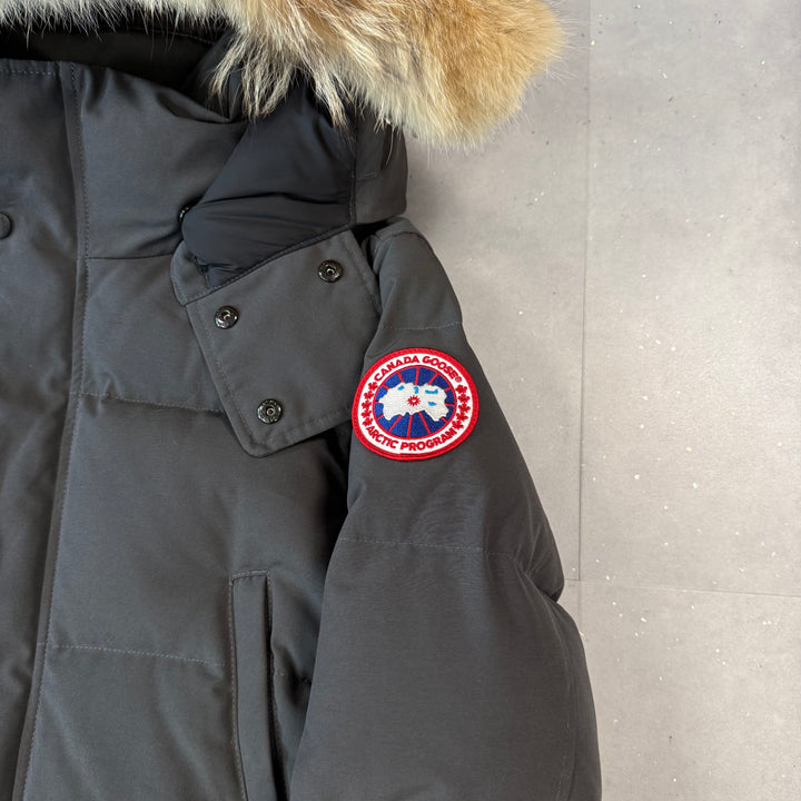 Wyndham Parka Graphite ( XS ) - NEW