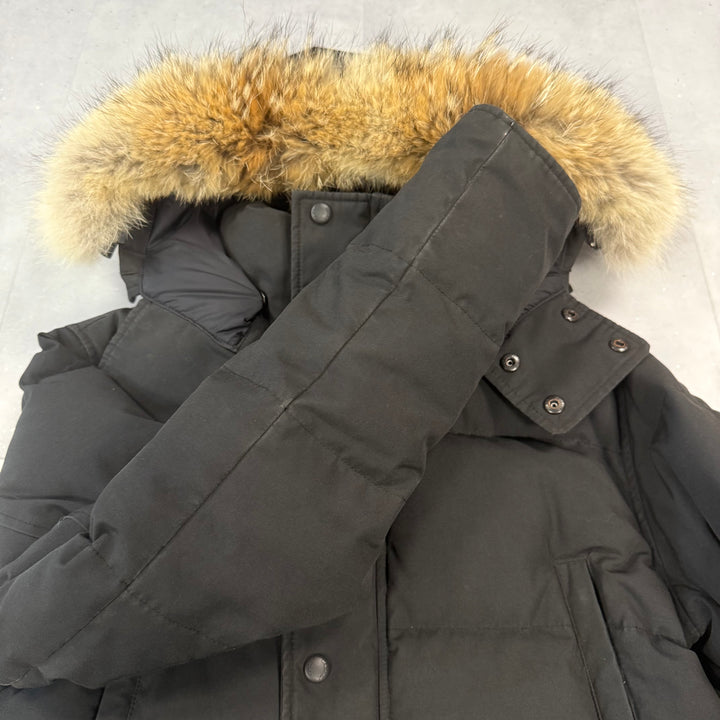 Wyndham Parka Black ( M )