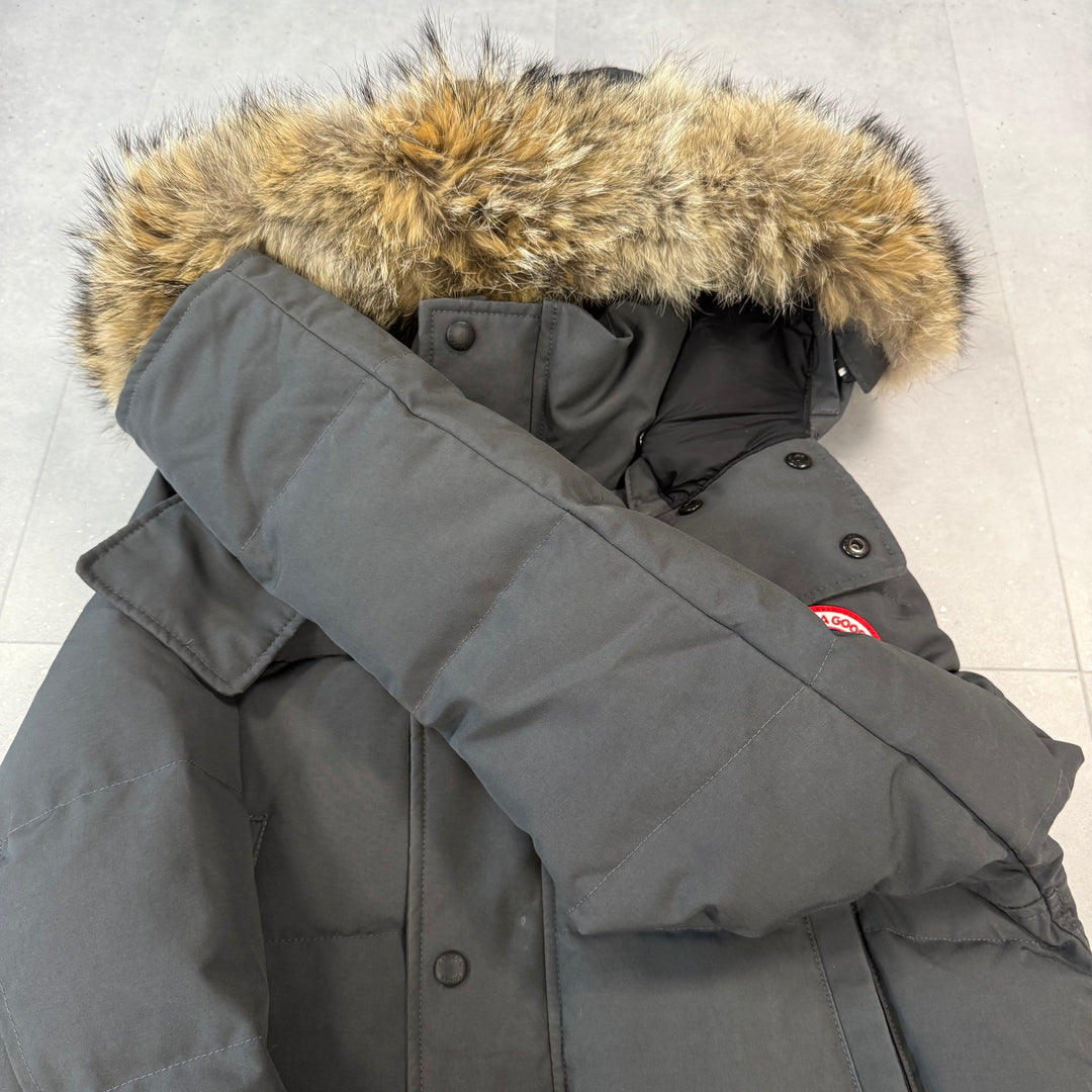Wyndham Parka Graphite ( S )