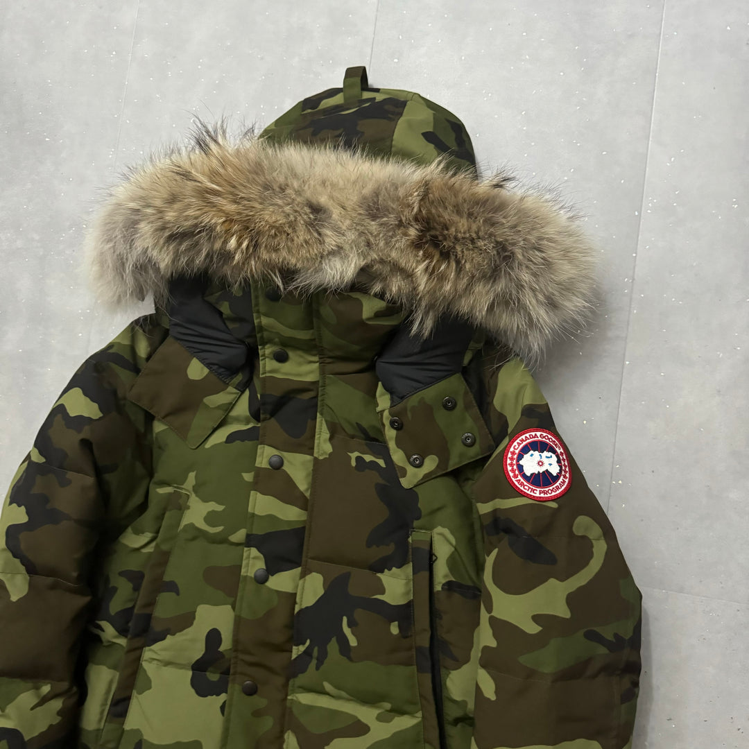 Wyndham Parka Camo - 9.5/10