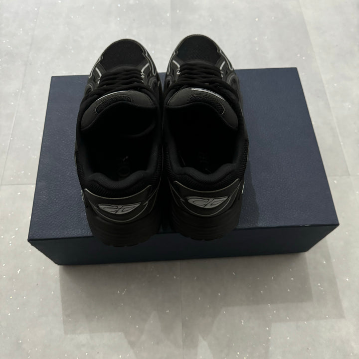 Dior B30 Triple Black - 9/10