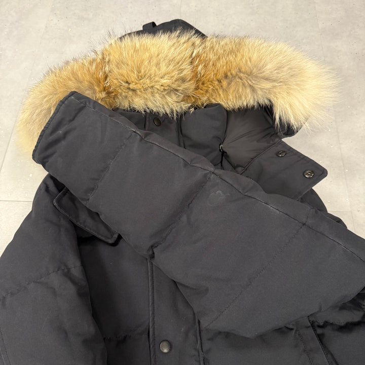 Wyndham Parka Navy ( L )