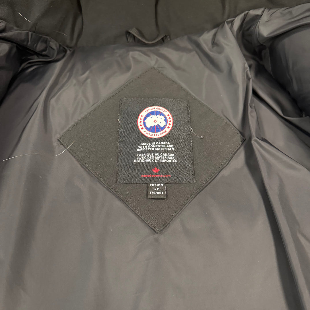 Wyndham Parka Black ( S )