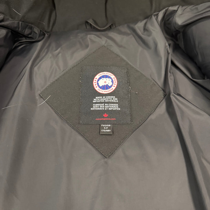 Wyndham Parka Black ( S )