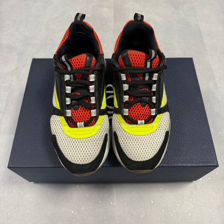 Dior B22 Red ( UK7 )