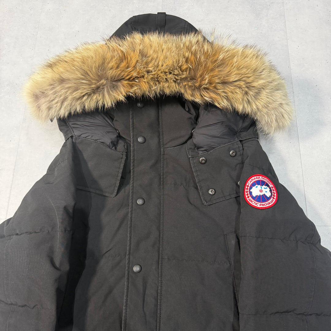 Wyndham Parka Black ( M )