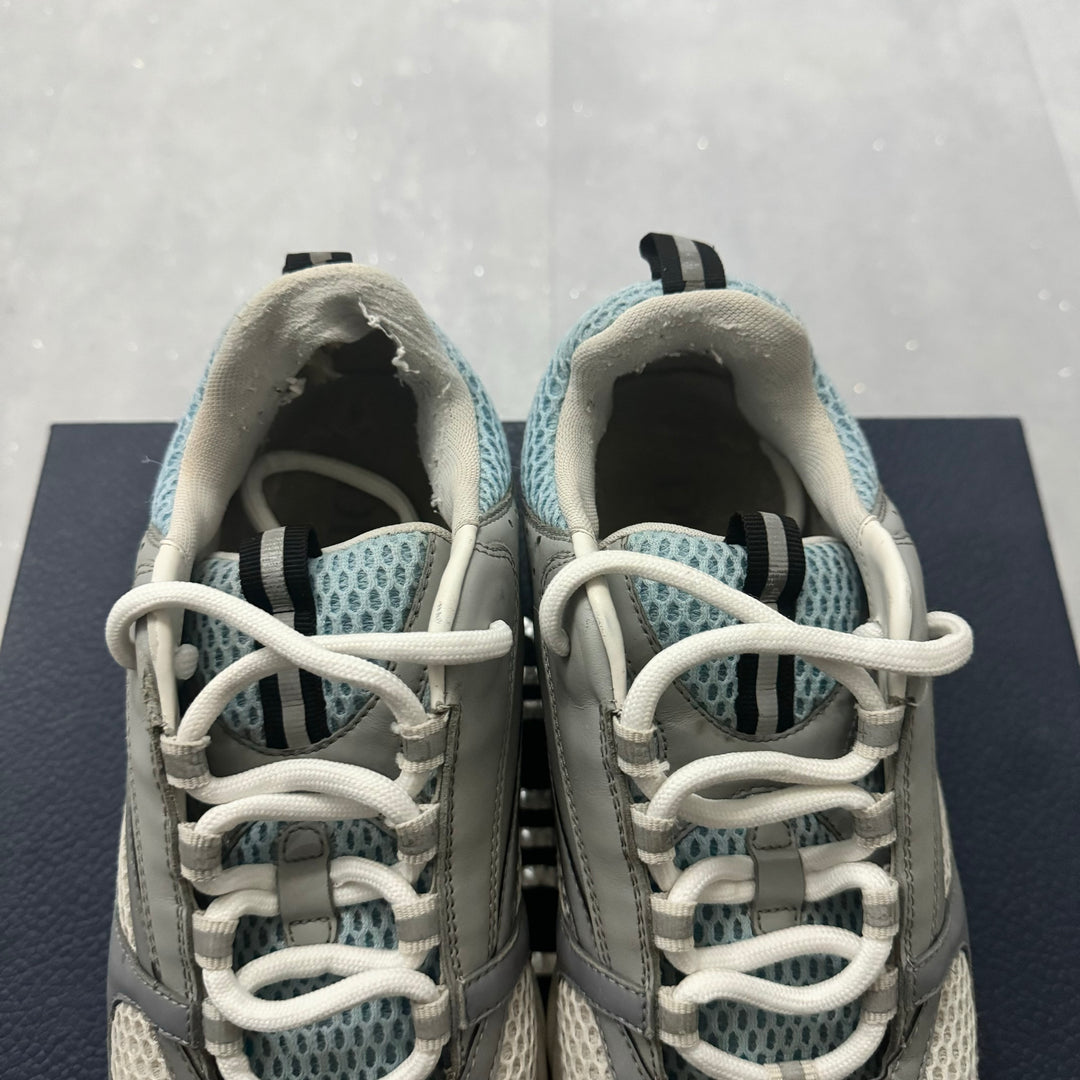 Dior B22 Baby Blue - 7/10