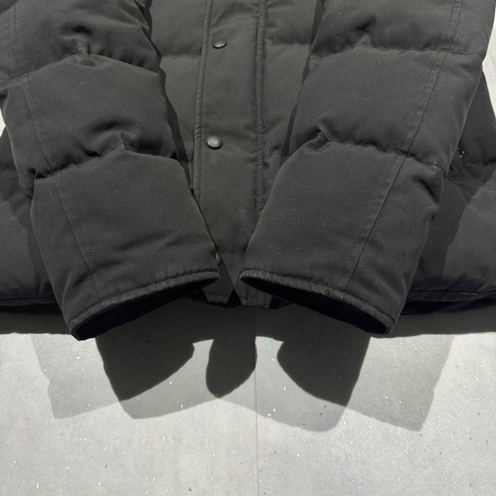 Wyndham Parka Black - 8.5/10 ( M )