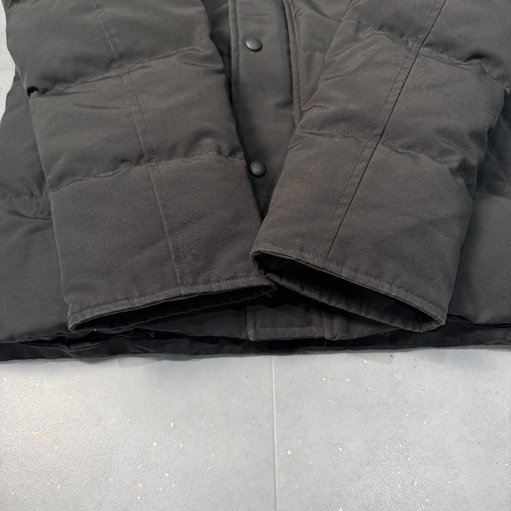 Wyndham Parka Black ( M )