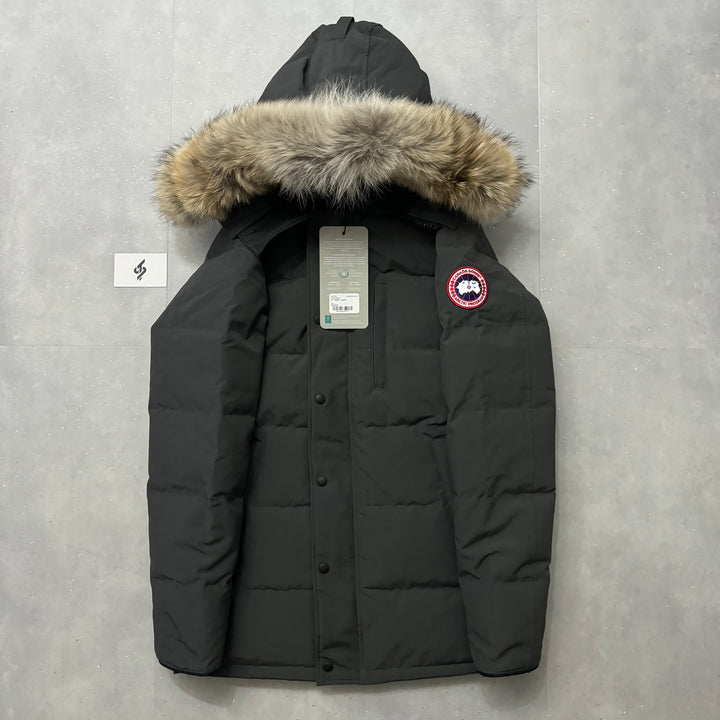 Carson Parka Graphite - BNWTS ( S )