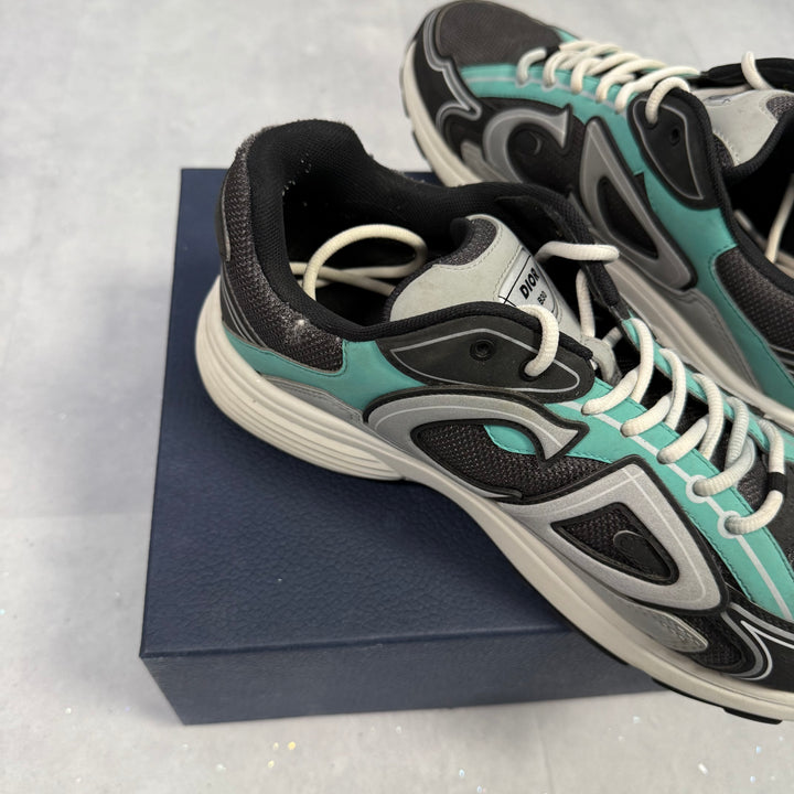 Dior B30 Tiffany ( UK11 )
