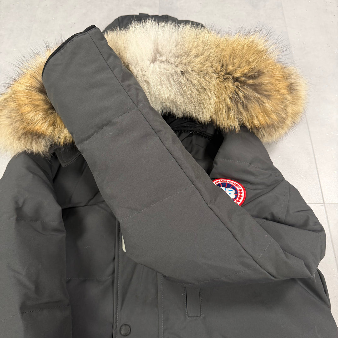 Carson Parka Graphite ( New )
