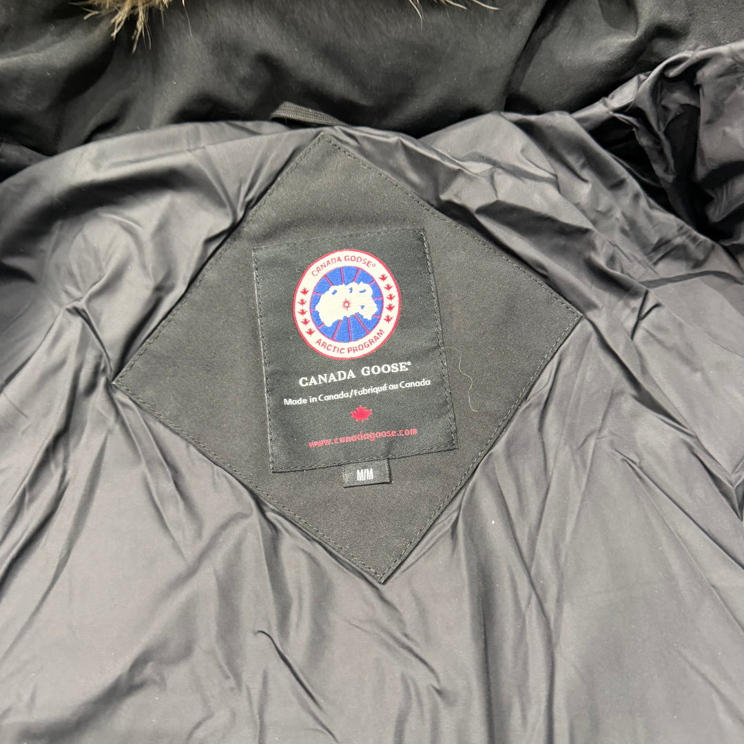 Wyndham Parka Black ( M )