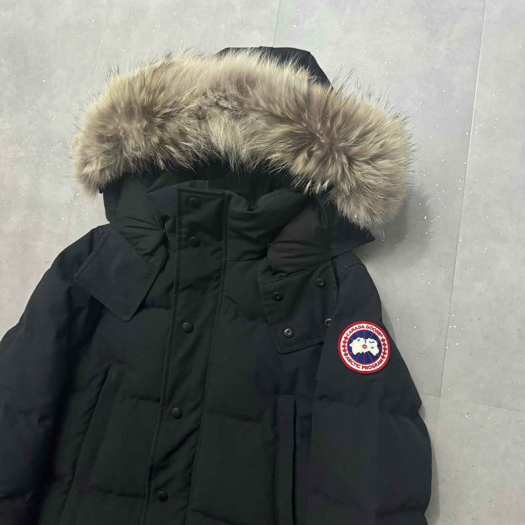 Wyndham Parka Navy - 8.5/10