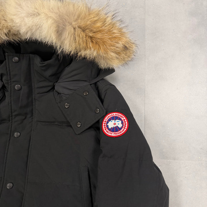 Wyndham Parka Black ( L )