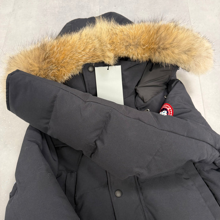Wyndham Parka Navy ( S )