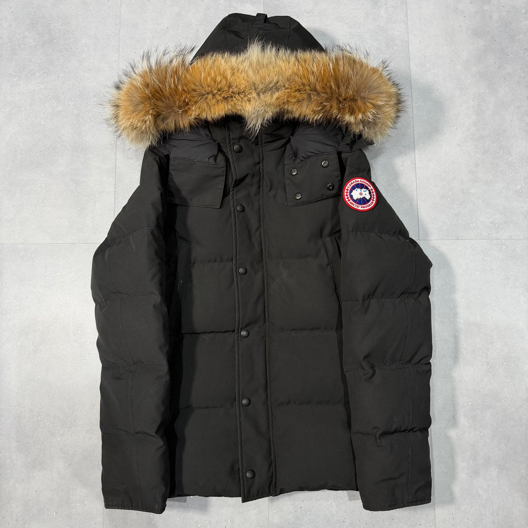 Wyndham Parka Black ( L )