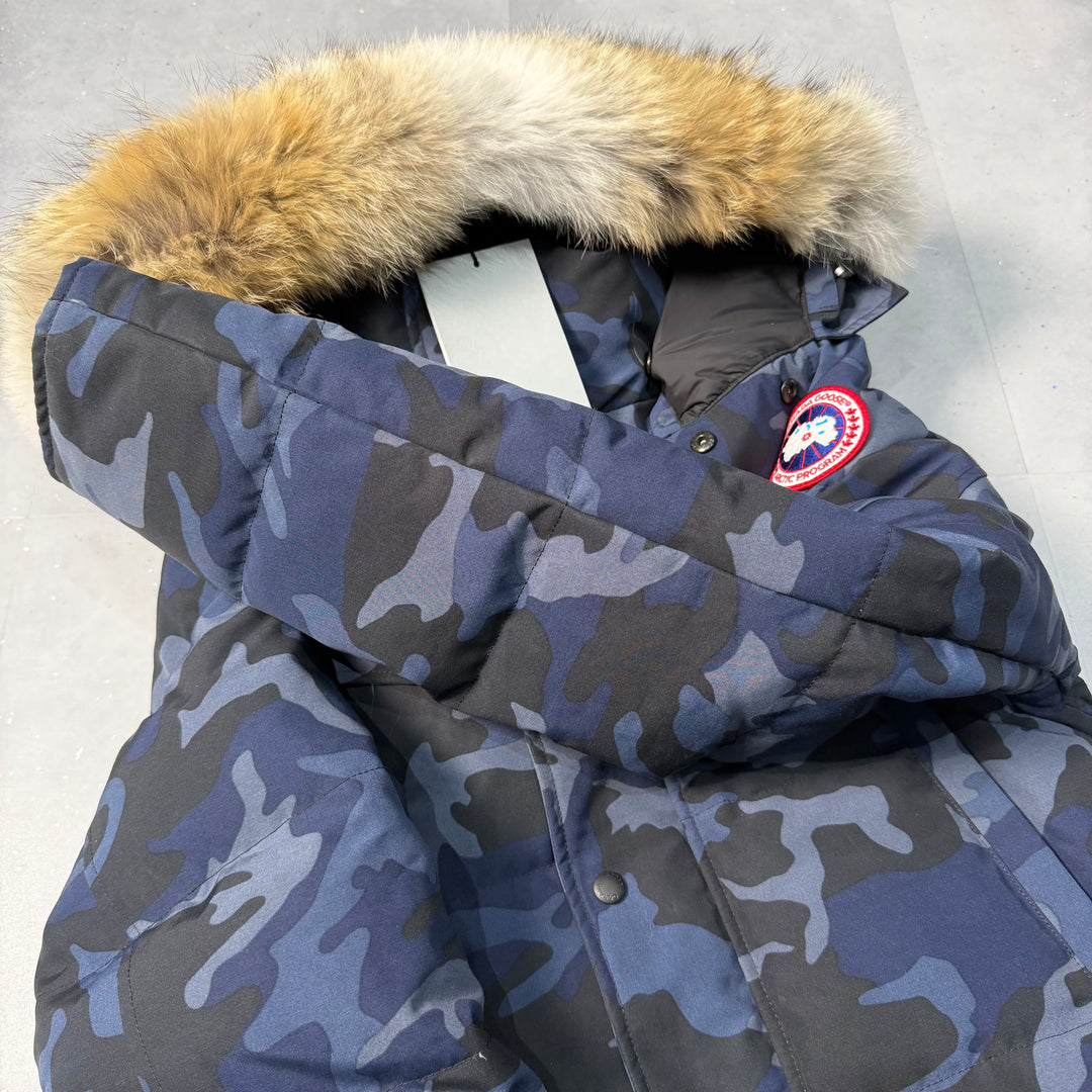 Wyndham Parka Blue Camo ( S )
