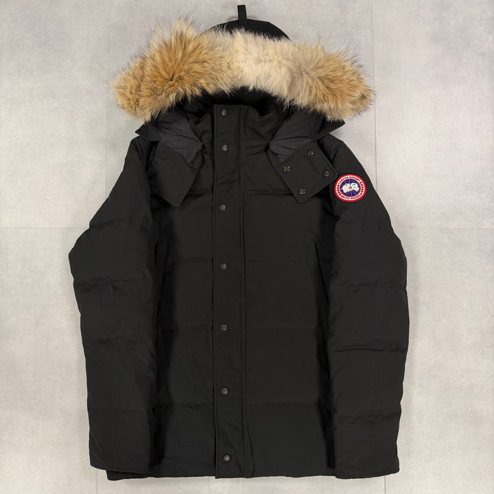 Wyndham Parka Black ( L )