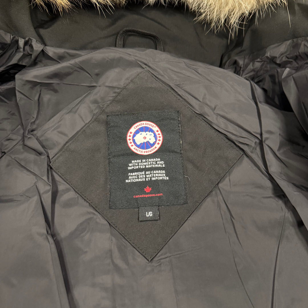 Wyndham Parka Black ( L )