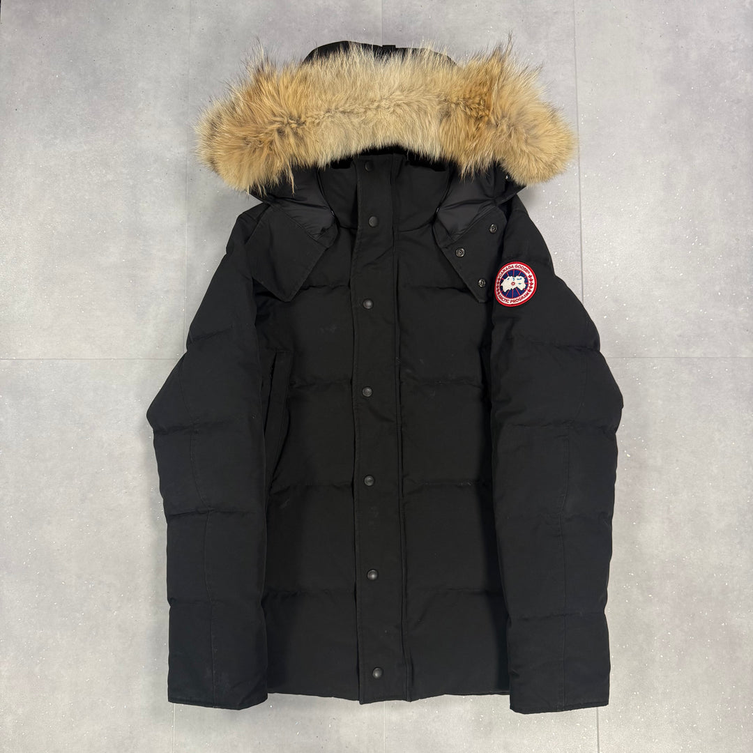 Wyndham Parka Black ( L )