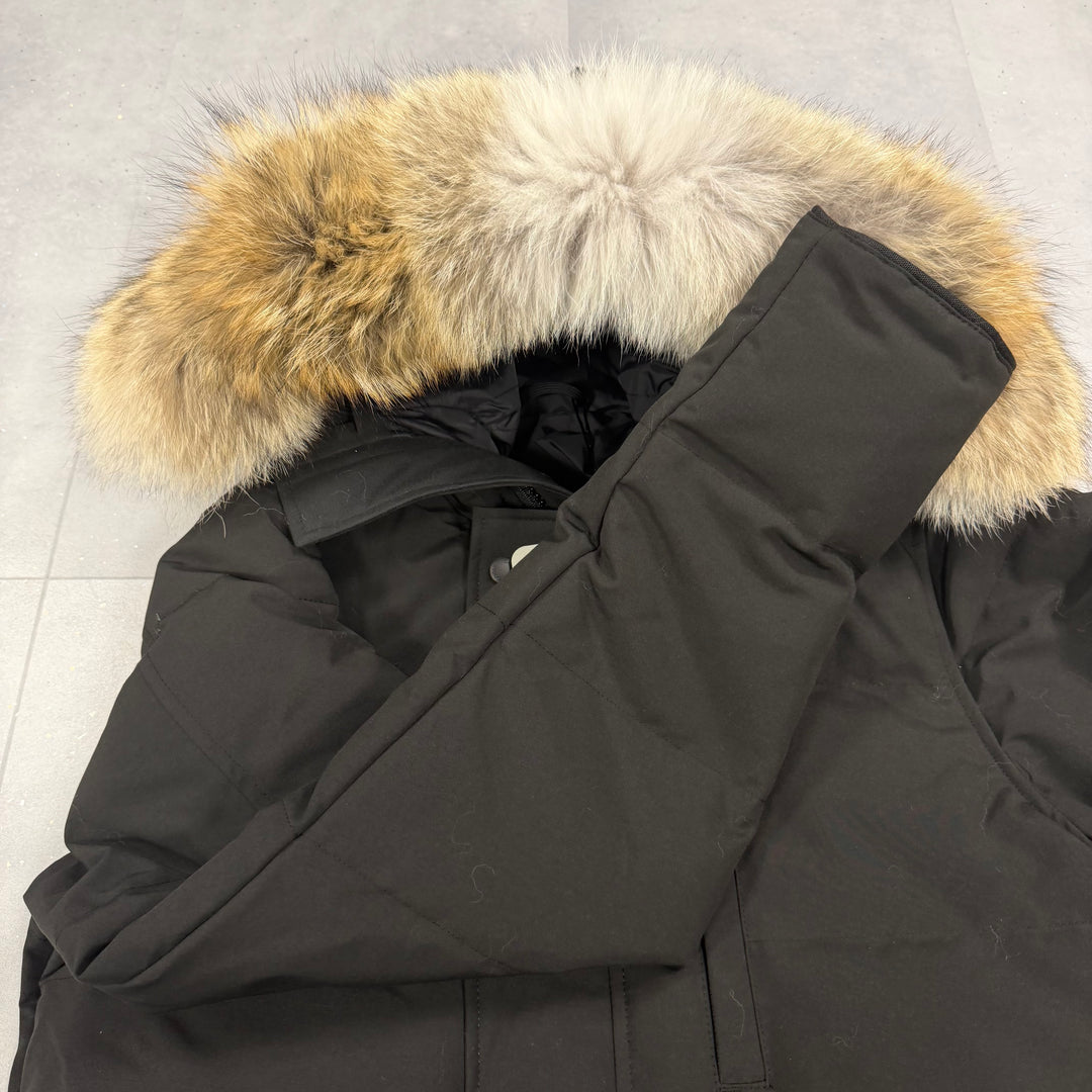 Carson Parka Black ( New )