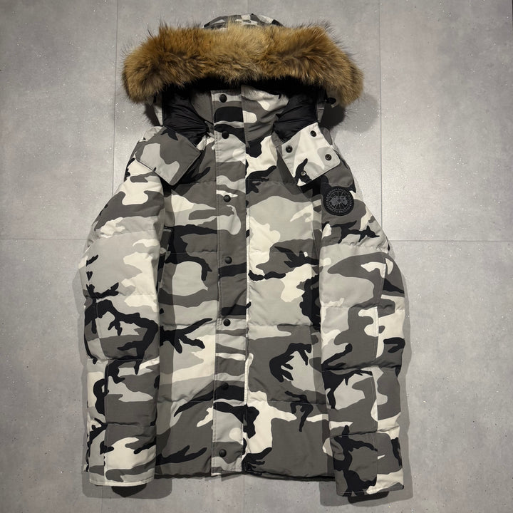 Wyndham Parka Snow Camo - 9.5/10 ( XL )