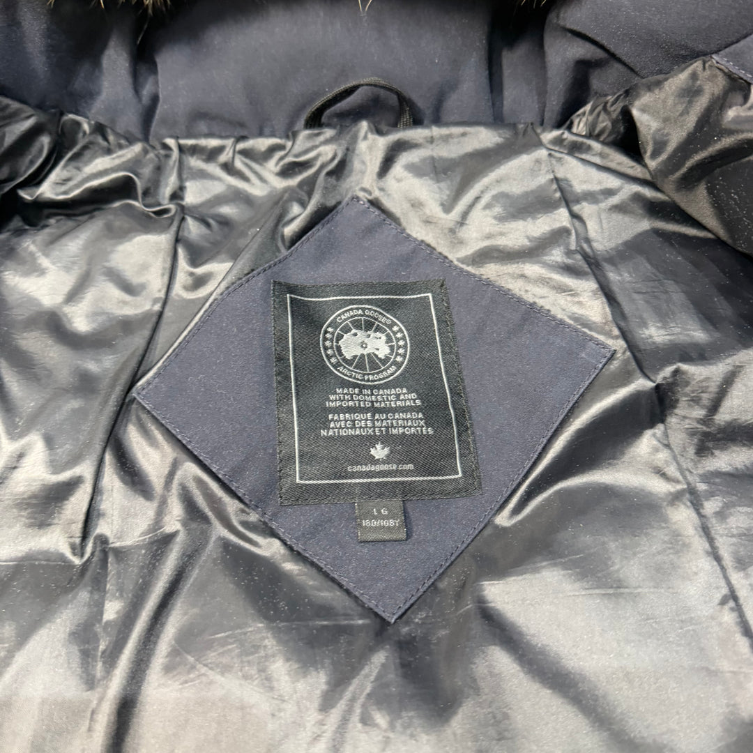 Wyndham Parka Navy ( L )