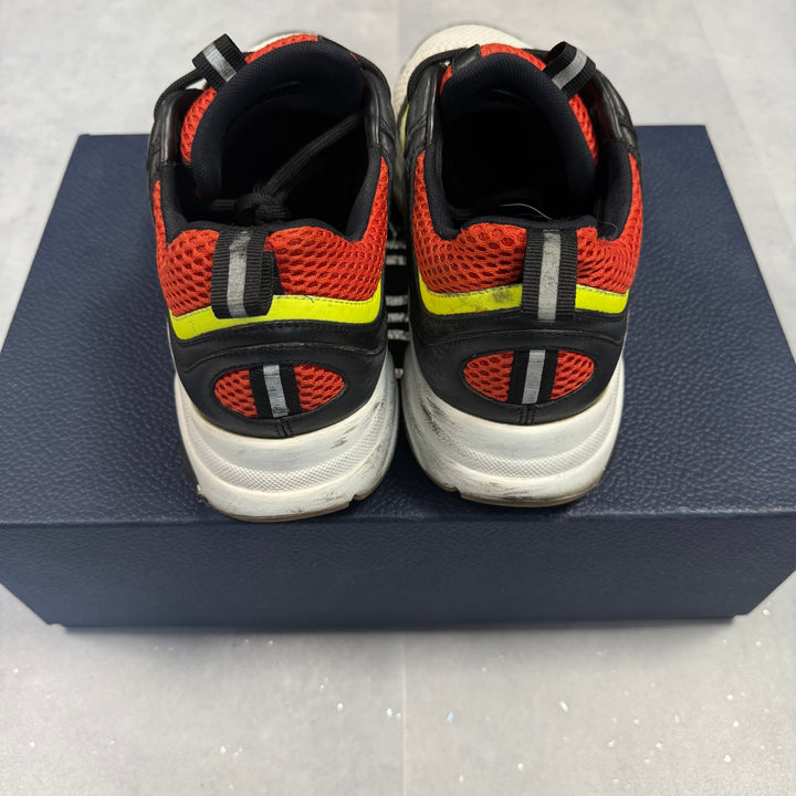 Dior B22 Red ( UK7 )
