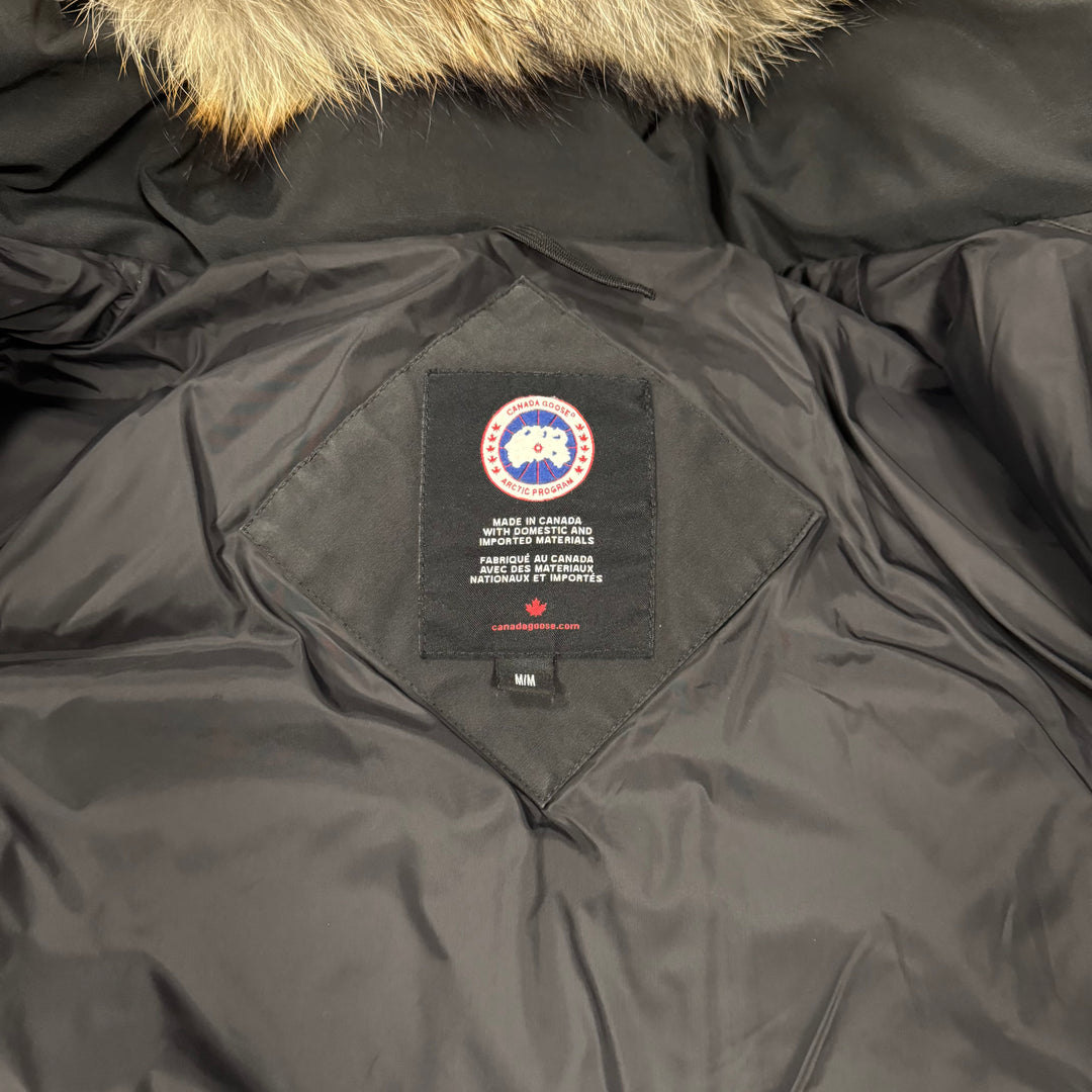 Wyndham Parka Black ( M )
