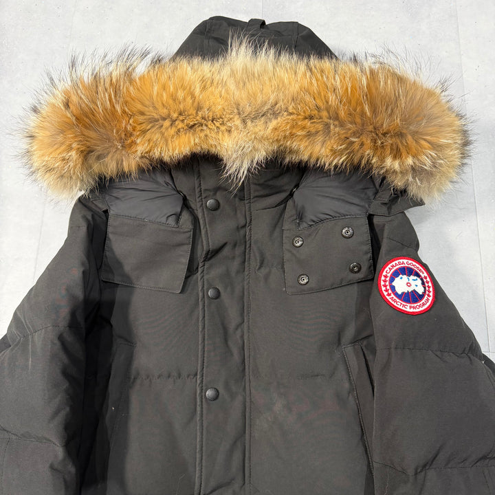 Wyndham Parka Black ( L )