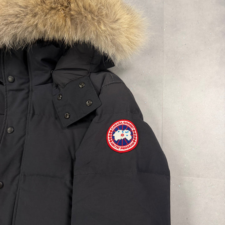Wyndham Parka Navy ( M )