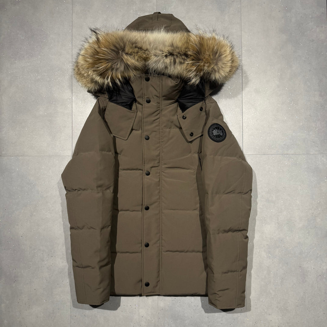 Wyndham Parka Quicksand - 9.5/10 ( S )