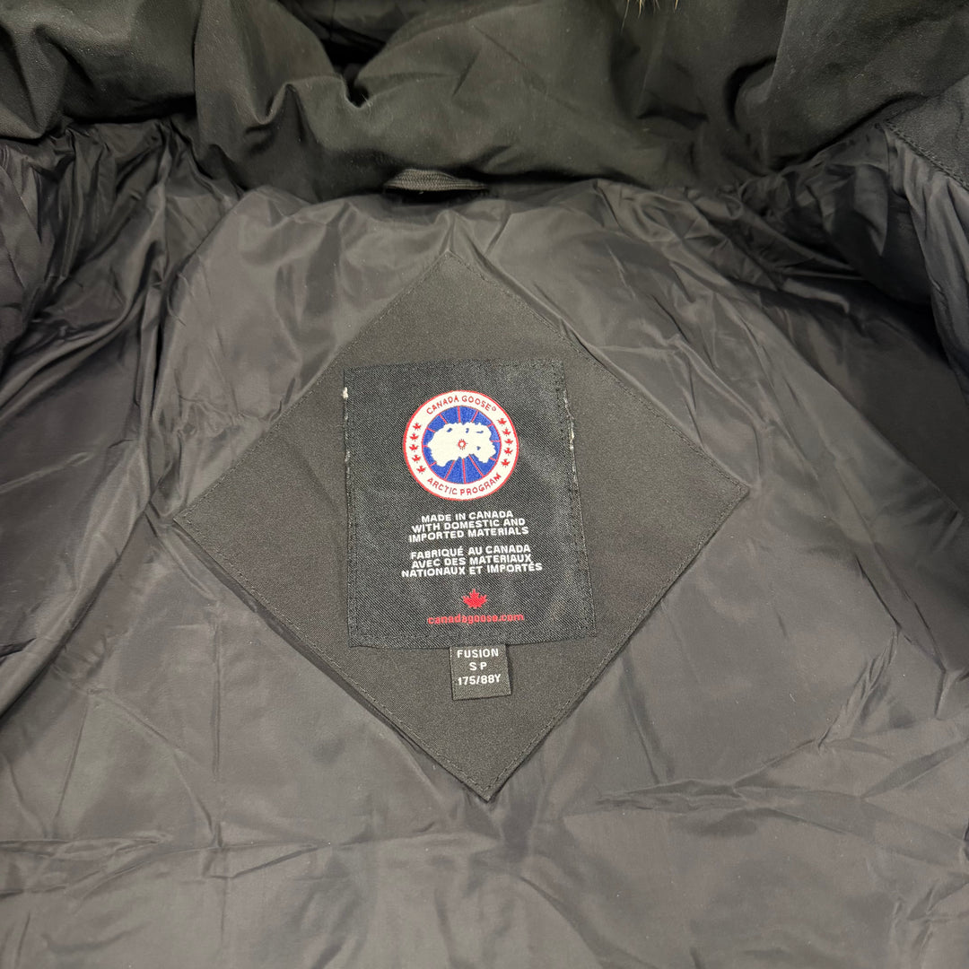Wyndham Parka Black ( S )
